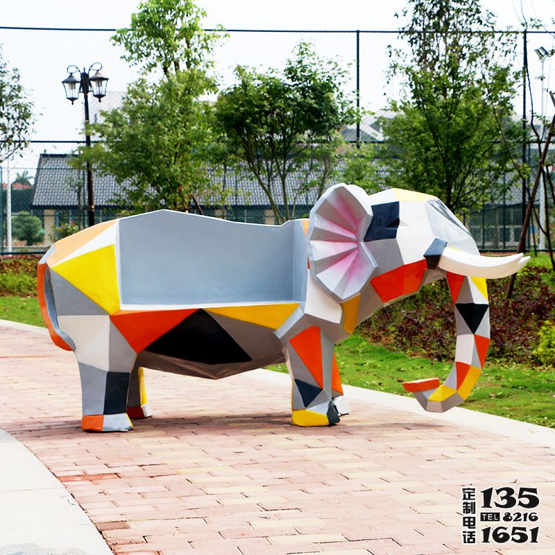 幾何塊面卡通大象座椅玻璃鋼雕塑園林公園景區(qū)裝飾品 幾何塊面卡通大象座椅玻璃鋼雕塑園林公園景區(qū)裝飾品